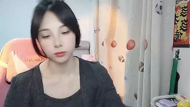 ooo   mimi online show from February 2025 12:06:02 PM