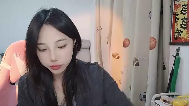 ooo   mimi online show from February 2025 11:43:01 AM