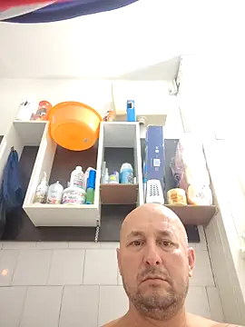 intx800 online show from September 2025 02:15:02 AM