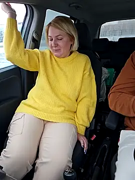 Snapshot of -Schweppes- chatting on January 2025 07:49:01 AM -Schweppes- online show from January 2025 07:49:01 AM