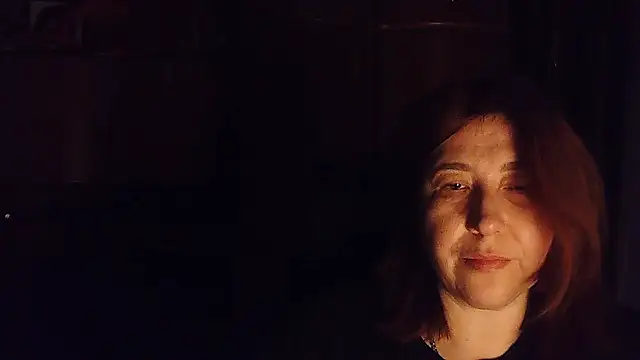 FiireTaliia online show from January 2025 02:41:01 PM