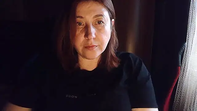 FiireTaliia online show from January 2025 01:07:01 PM