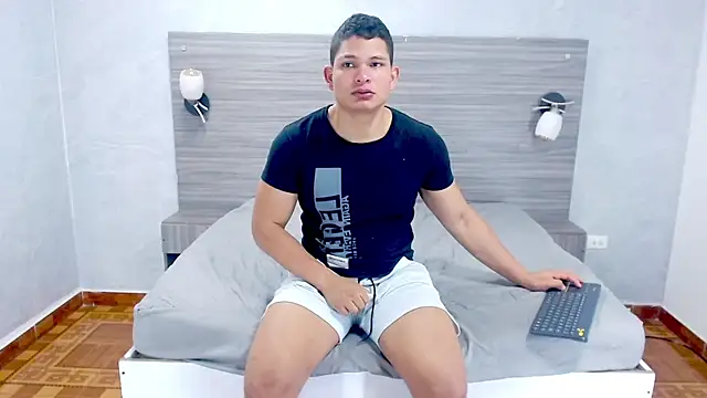 Loony Zion online show from September 2025 01:47:02 PM