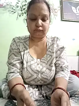 Kavya kapoor online show from February 2025 05:18:02 PM