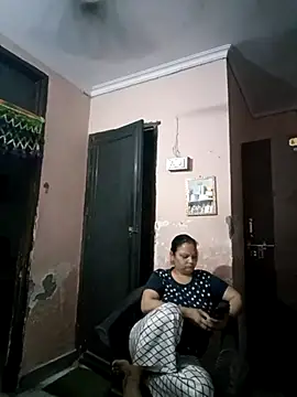 Kavya kapoor online show from March 2025 01:08:01 PM