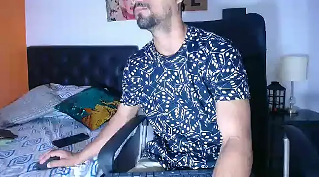 ryan musclexxx online show from December 2024 03:47:02 AM