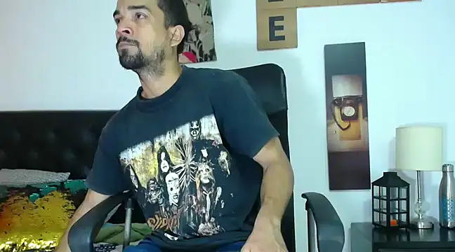 ryan musclexxx online show from December 2024 03:38:02 AM