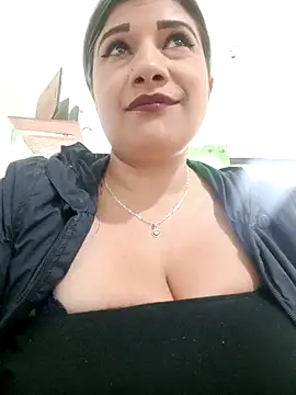 Hannahcandyy online show from January 2025 07:23:02 PM