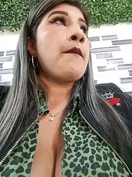 Hannahcandyy online show from January 2025 10:22:01 PM