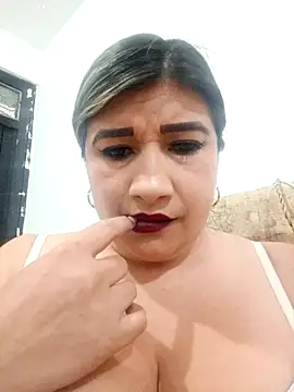 Hannahcandyy online show from October 2025 12:44:01 AM