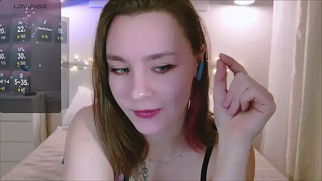Snapshot of Pink_SeaGul chatting on February 2025 05:37:02 PM Pink SeaGul online show from February 2025 05:37:02 PM