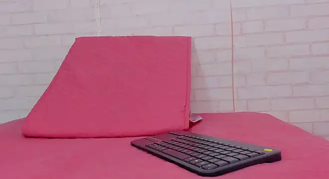 rosse thompson11 online show from January 2025 07:11:01 PM
