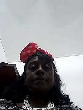 mamakarma1403 online show from February 2025 10:44:02 AM