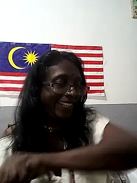 mamakarma1403 online show from November 2025 04:05:01 PM