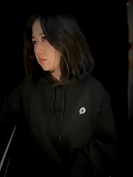 JoyFulLicss online show from October 2025 01:03:02 AM