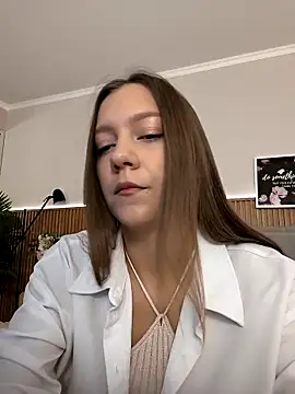AliceBrayan online show from September 2025 05:07:02 AM