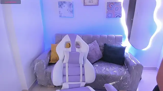 Charlotte cowell sub1  online show from October 2025 07:47:01 PM