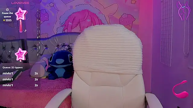 sophie ws online show from December 2024 11:56:02 PM