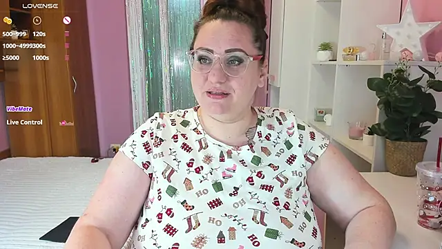 lovely adelle online show from December 2024 10:06:02 AM