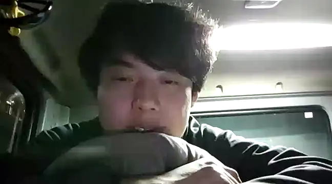 whitebriefboy online show from January 2025 05:32:01 PM