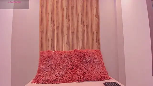 jhasly am online show from November 2025 11:54:02 AM