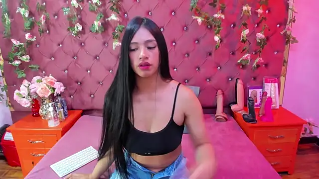 Mariana Prin online show from October 2025 01:42:02 AM