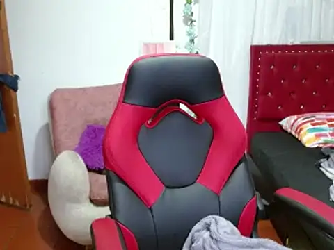 helenca43 online show from February 2025 11:41:02 AM