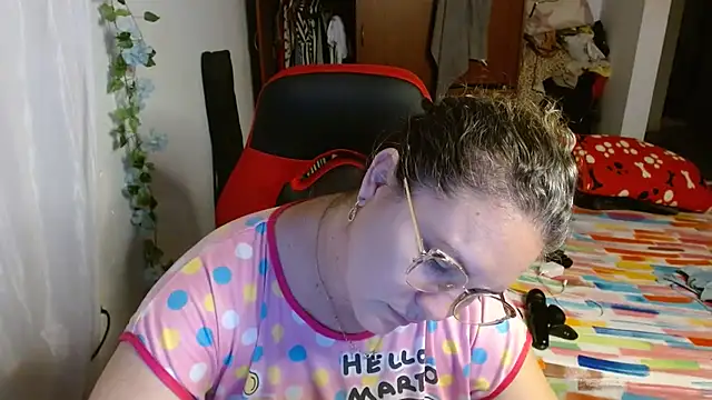 helenca43 online show from October 2025 09:29:02 AM