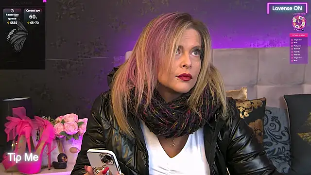 ZoeMesmerize online show from January 2025 05:19:01 AM