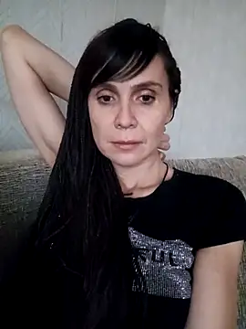 Francenia lolis online show from December 2024 12:35:01 PM