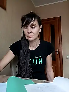 Francenia lolis online show from December 2024 07:53:01 AM