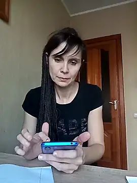 Francenia lolis online show from December 2024 10:34:02 AM