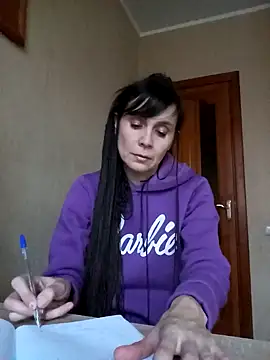 Francenia lolis online show from December 2024 07:13:02 AM