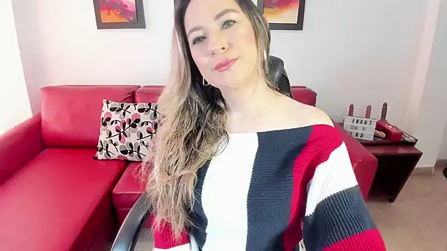 Snapshot of CHANNEL_GOLD chatting on December 2024 04:14:02 PM CHANNEL GOLD online show from December 2024 04:14:02 PM