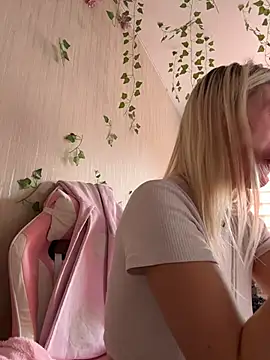 -Sexy Barbie- online show from October 2025 03:06:02 AM