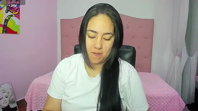 lizzaxs online show from October 2025 12:17:01 PM