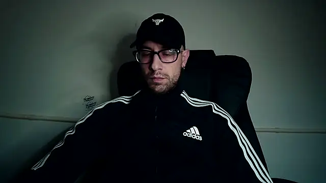 mikealcorleone online show from February 2025 11:46:02 PM
