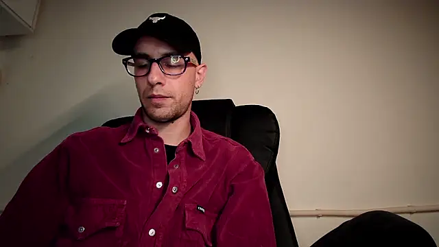 mikealcorleone online show from February 2025 08:58:02 PM
