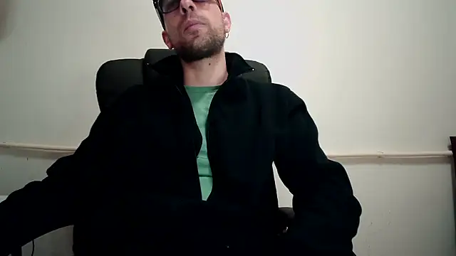 mikealcorleone online show from March 2025 08:52:01 PM
