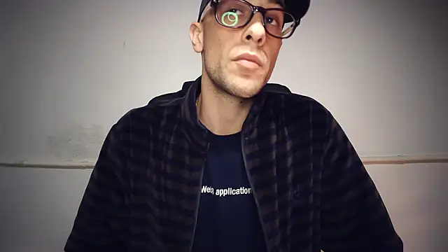 mikealcorleone online show from October 2025 04:29:01 PM