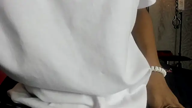 KOURTNEY-- online show from October 2025 02:23:02 AM