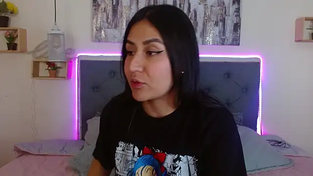 Snapshot of mia_aira chatting on October 2025 02:59:01 PM mia aira online show from October 2025 02:59:01 PM