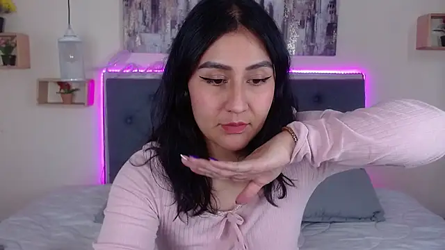 Snapshot of mia_aira chatting on October 2025 03:19:01 PM mia aira online show from October 2025 03:19:01 PM