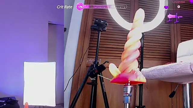 Snapshot of zoe_backer chatting on February 2025 11:25:02 AM zoe backer online show from February 2025 11:25:02 AM
