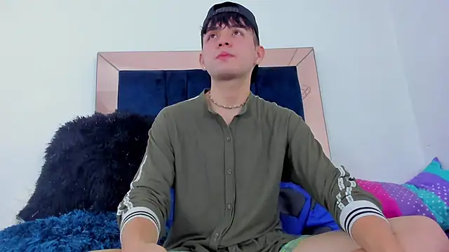 Bragam Stiven online show from March 2025 09:59:02 PM