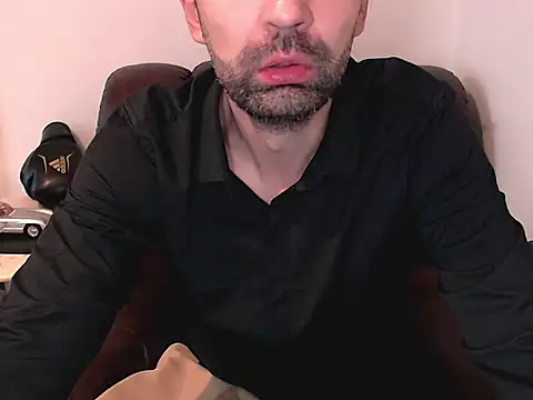 Snapshot of Leo_1617 chatting on October 2025 02:39:01 PM Leo 1617 online show from October 2025 02:39:01 PM