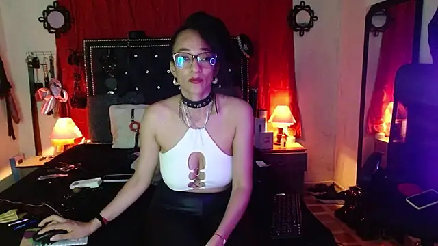 Snapshot of SamaraMartinez chatting on October 2025 09:24:01 PM SamaraMartinez online show from October 2025 09:24:01 PM