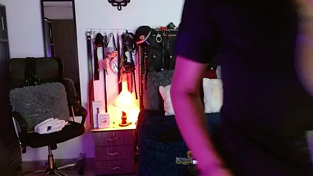 Snapshot of SamaraMartinez chatting on November 2025 10:15:02 AM SamaraMartinez online show from November 2025 10:15:02 AM