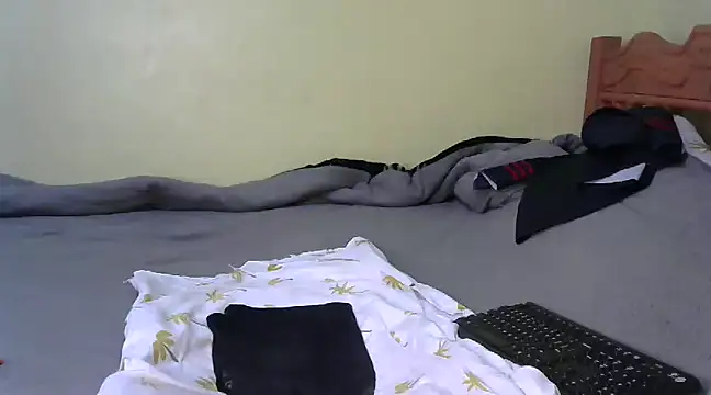 Caryyyl online show from January 2025 12:16:02 AM