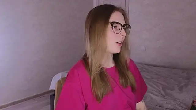 HalieCross online show from October 2025 03:40:02 AM